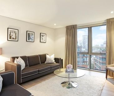 3 Bedroom Flat To Let - Photo 2