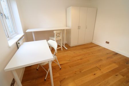 Room in a Shared House, Jamestown Way, E14 - Photo 3
