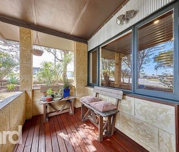 Coolbellup - Photo 6