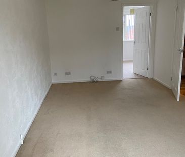 1 Bed Flat, Sharp House Road, LS10 - Photo 5