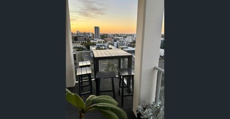 89/996 Hay St, Perth, WA 6000 - Photo 2