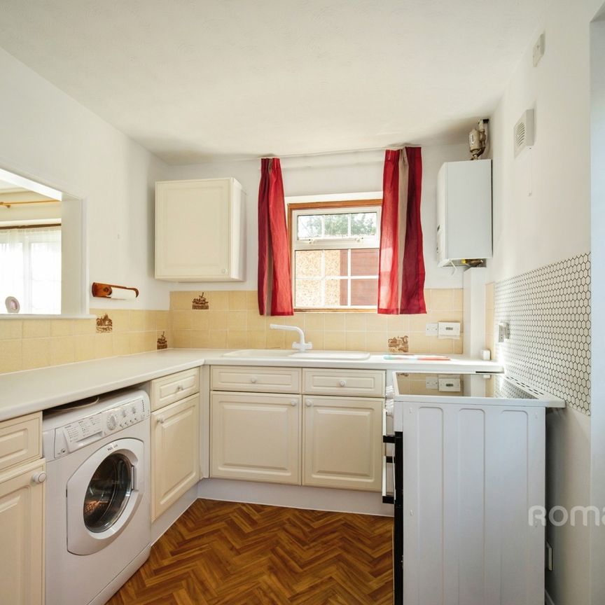 2 bedroom cottage to rent - Photo 1