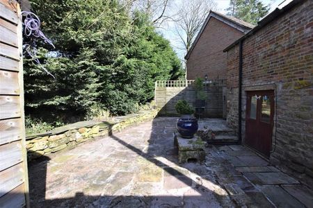 2 Bedroom Detached To Let - Photo 4
