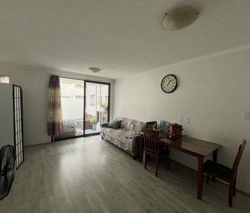 20/39 York Street, Fairfield NSW - Photo 5