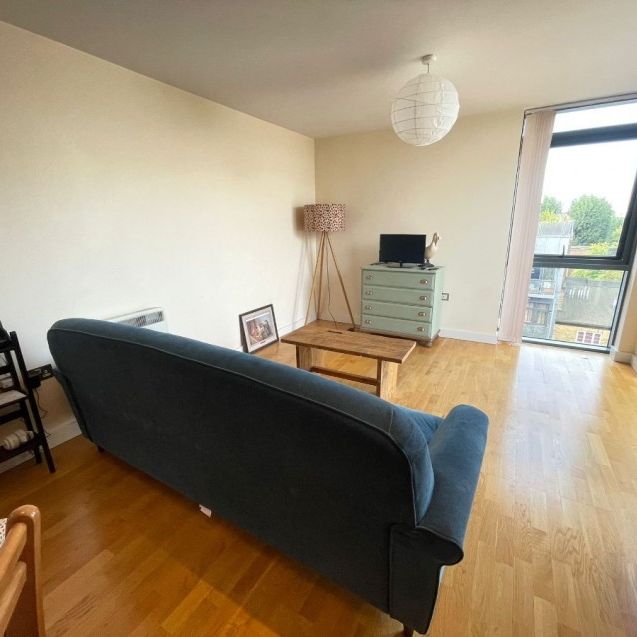 Axminster Road, London - Photo 1