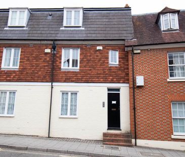 3 bedroom flat to rent - Photo 3