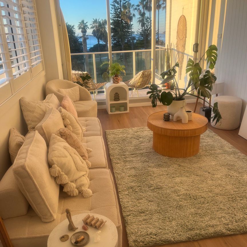 Freshwater - Photo 1