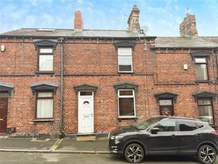 2 bedroom terraced house to rent - Photo 2