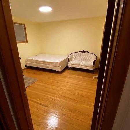 For Lease - 122 Rifle Range Road Unit# Furnished, Hamilton, Ontario - Photo 1