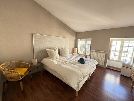 Location appartement 3 pièces, 81.24m², Nîmes - Photo 3