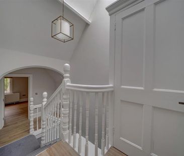 3 bedroom apartment to rent - Photo 3