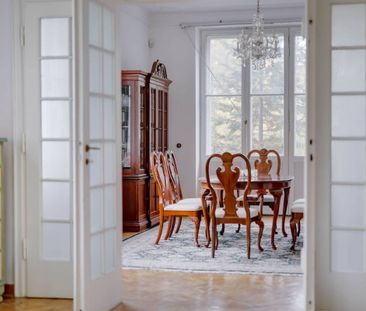 Reprezentacyjny apartament w zabytkowej kamienicy - Zdjęcie 1