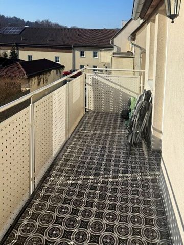 Lichtdurchflutete 2-Zimmer-Mietwohnung mit Balkon und 2 PKW-Stellplätzen - Foto 5