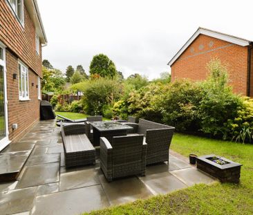 4 bedroom detached house to rent - Photo 1