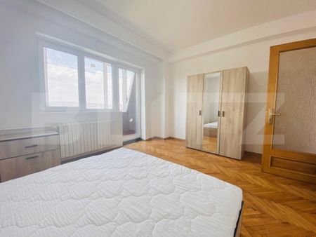 Apartament 5 camere, 130 mp, garaj, zona strazii Alverna - Fotografie 4