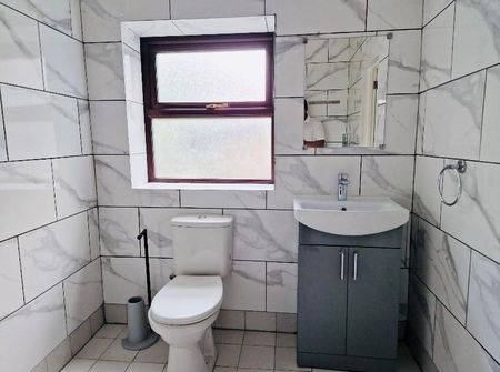 5 bedroom townhouse to rent - Photo 5