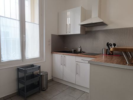 Location Appartement 2 pièces 31m² NARBONNE 11100 - Photo 5