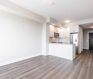 For Lease - 3220 William Coltson Avenue Unit# 1403, Oakville, Ontario - Photo 3