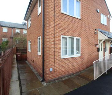 1 bedroom flat to rent - Photo 4