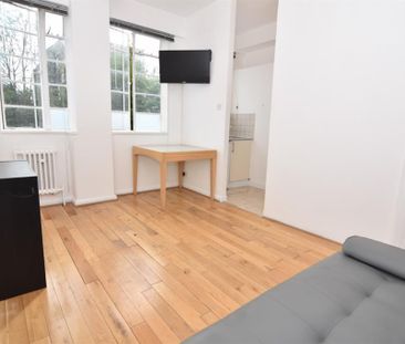 1 bedroom flat to rent - Photo 4