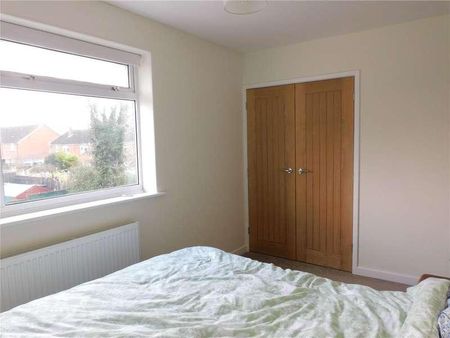Springfield Place, Yeovil, Somerset, BA21 - Photo 3