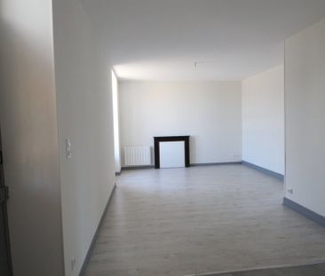 MAISON SUR SOUS SOL A LOUER - Photo 1