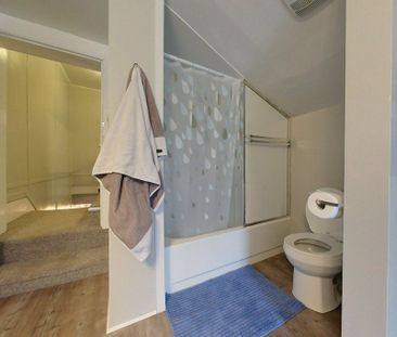 For Lease - 15 1/2 Forin Street, Belleville, Ontario - Photo 1