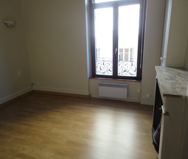 Location Appartement 1 pièce 28m² VILLEURBANNE 69100 - Photo 4