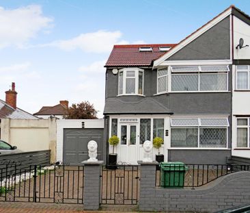 4 bedroom semi-detached house to rent - Photo 1