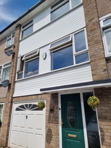 4 bedroom townhouse to rent - Photo 5