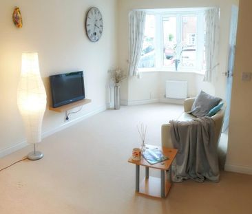 2 bedroom terraced house to rent - Photo 1