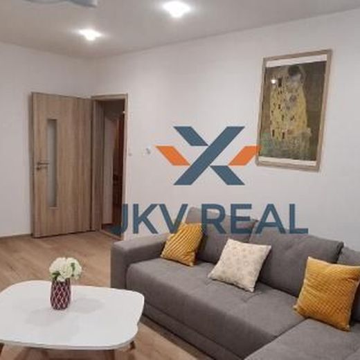 Prenájom 2-izbového bytu – Klokočina, Nitra - Photo 2