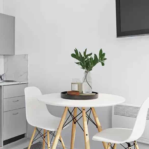 Fully furnished 2 bedrooms apartment on Hobson St - Photo 1