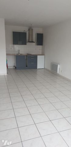 APPARTEMENT / REMICOURT - Photo 2