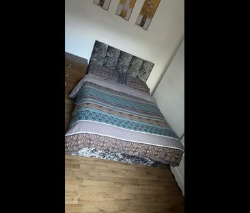 1 Bed Flat, Aberdeen Walk, LS12 - Photo 1