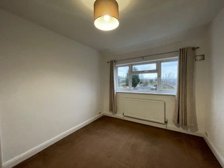 3 bedroom semi-detached house to rent - Photo 5