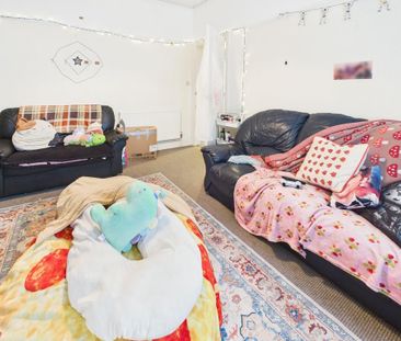 5 bedroom house share to rent - Photo 1