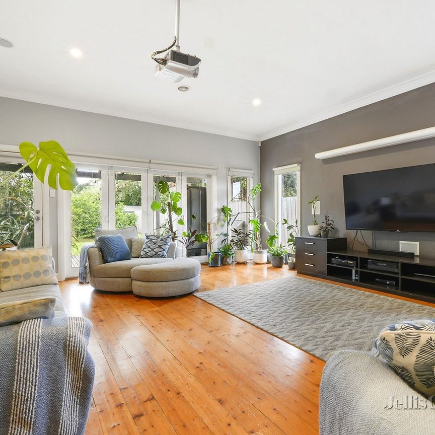 147 Warrigal Road, Cheltenham - Photo 1