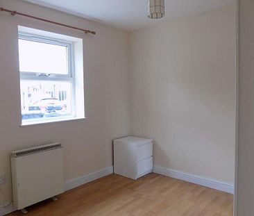 1 bedroom ground floor flat to rent - Photo 1