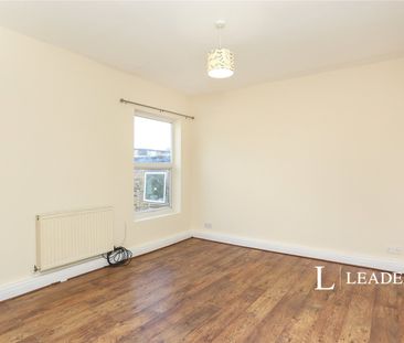 apartment to rent Sundridge Parade, Plaistow Lane, Bromley, BR1 - Photo 1