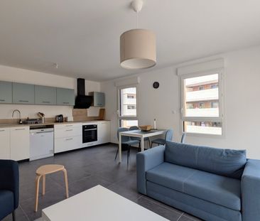 Location Appartement 4 pièces Meublé 85m² CHAMBERY 73000 - Photo 1
