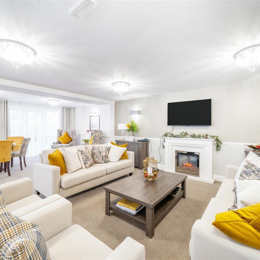 Otter Lodge, Silver Street, Honiton - Photo 1