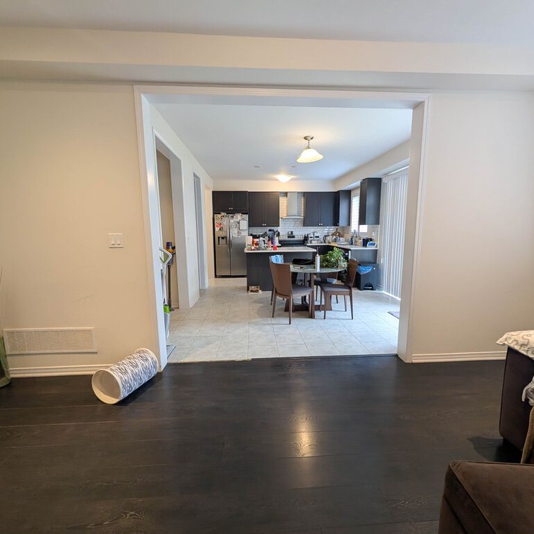 Gorgeous 4 Bedroom Fully Detached Home in Haldimand! - Photo 1