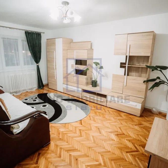 Apartament de inchiriat in Sibiu - 2 camere, decomandat, Cartierul Strand de inchiriat - Fotografie 1