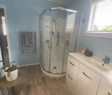 51 Celia Street,Stratford - Photo 1