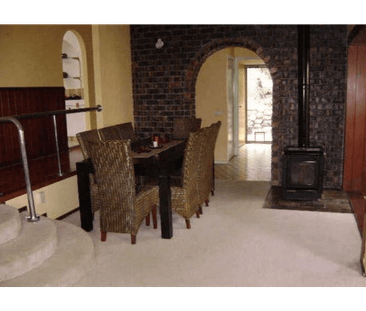 Easy Living Starts Here – Helensvale Gem! - Photo 1