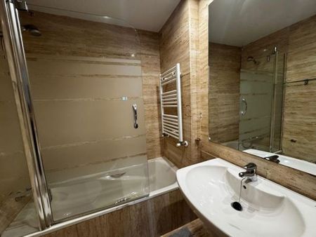 Calle de Américo Castro, Madrid, Community of Madrid 28050 - Photo 5