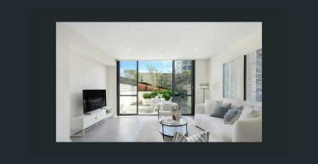 Modern 1-Bedroom Plus Study Apartment with Oversized Terrace - Photo 4