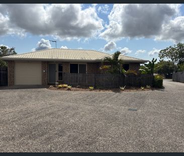 4/3 Ribbon Court, Glenella, Qld 4740 - Photo 4