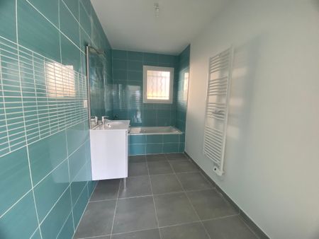 MAISON CORNAS - 5 pièce(s) - 75.32 m2, - Photo 4